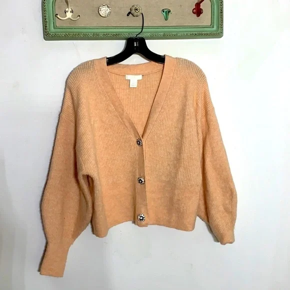 H&M sparkle button boxy cardigan light apricot women’s small v neck euc - Picture 2 of 9